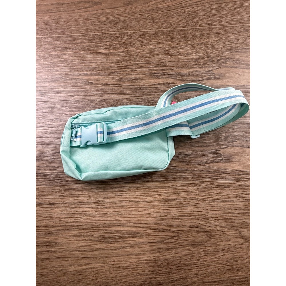 Simply Southern Belt Bag Ocean Blue Pineapple Logo Adjustable Strap New - Picture 7 of 10